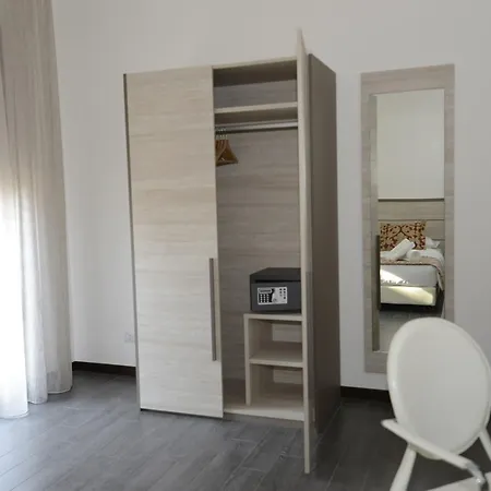 Bb Venice Cinzias' 4*