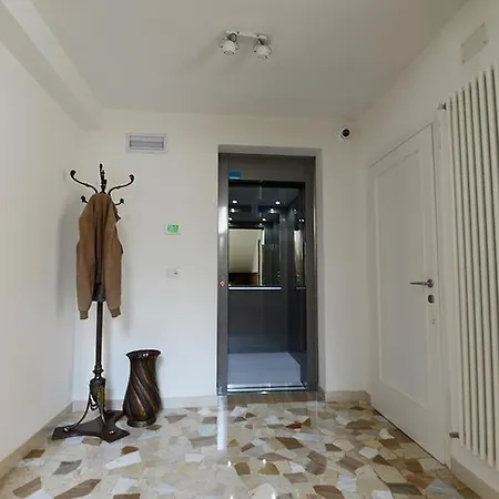 Bb Venice Cinzias' 4* Marghera