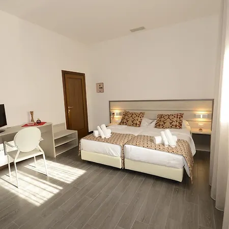 Bb Venice Cinzias' Panzió 2*